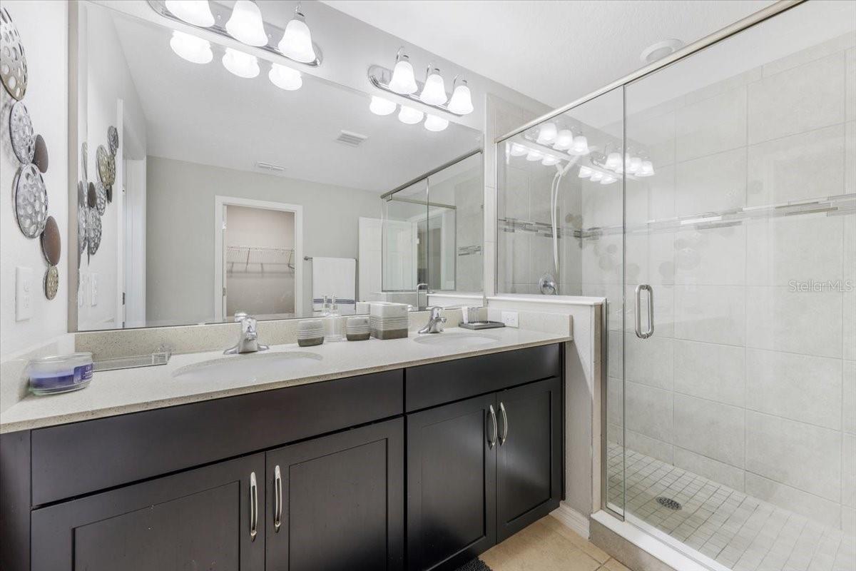 LAUREL ESTATES - Residential Lease