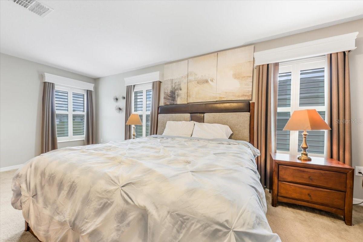 LAUREL ESTATES - Residential Lease