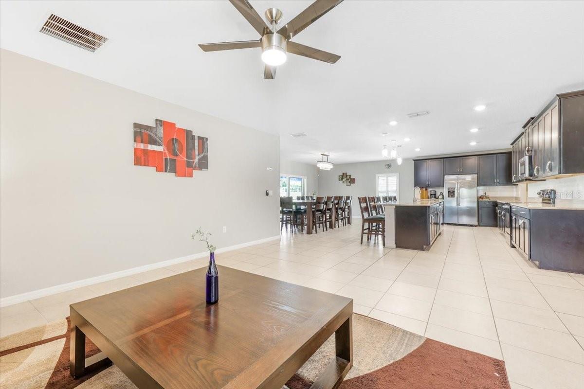 LAUREL ESTATES - Residential Lease