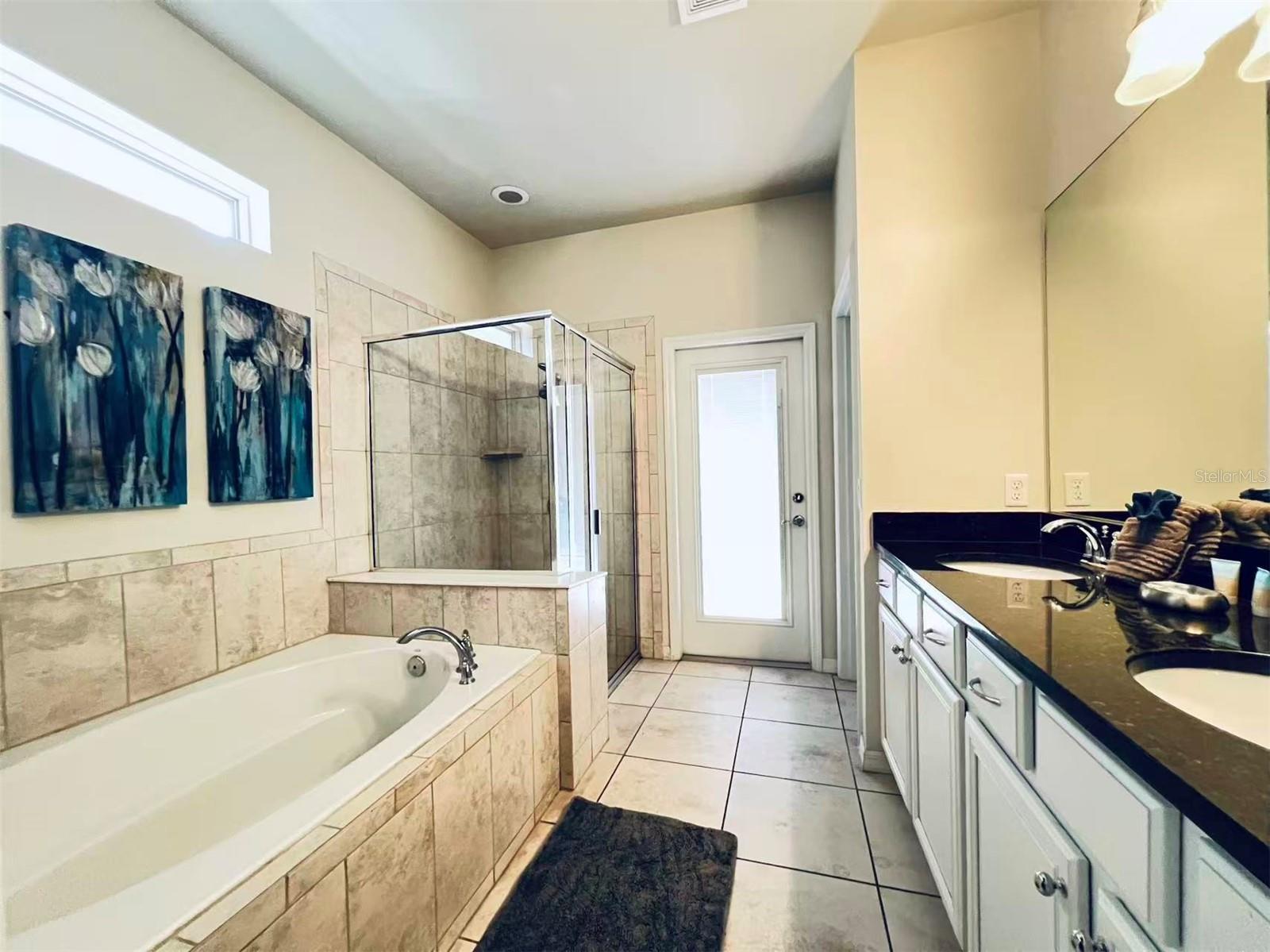 WINDSOR AT WESTSIDE PH1 - Residential