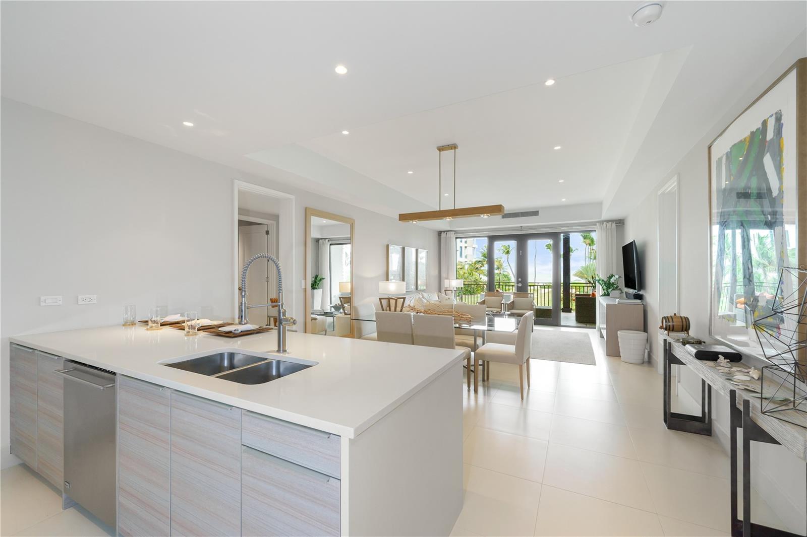 LAS VENTANAS II CONDOMINIUM - Residential