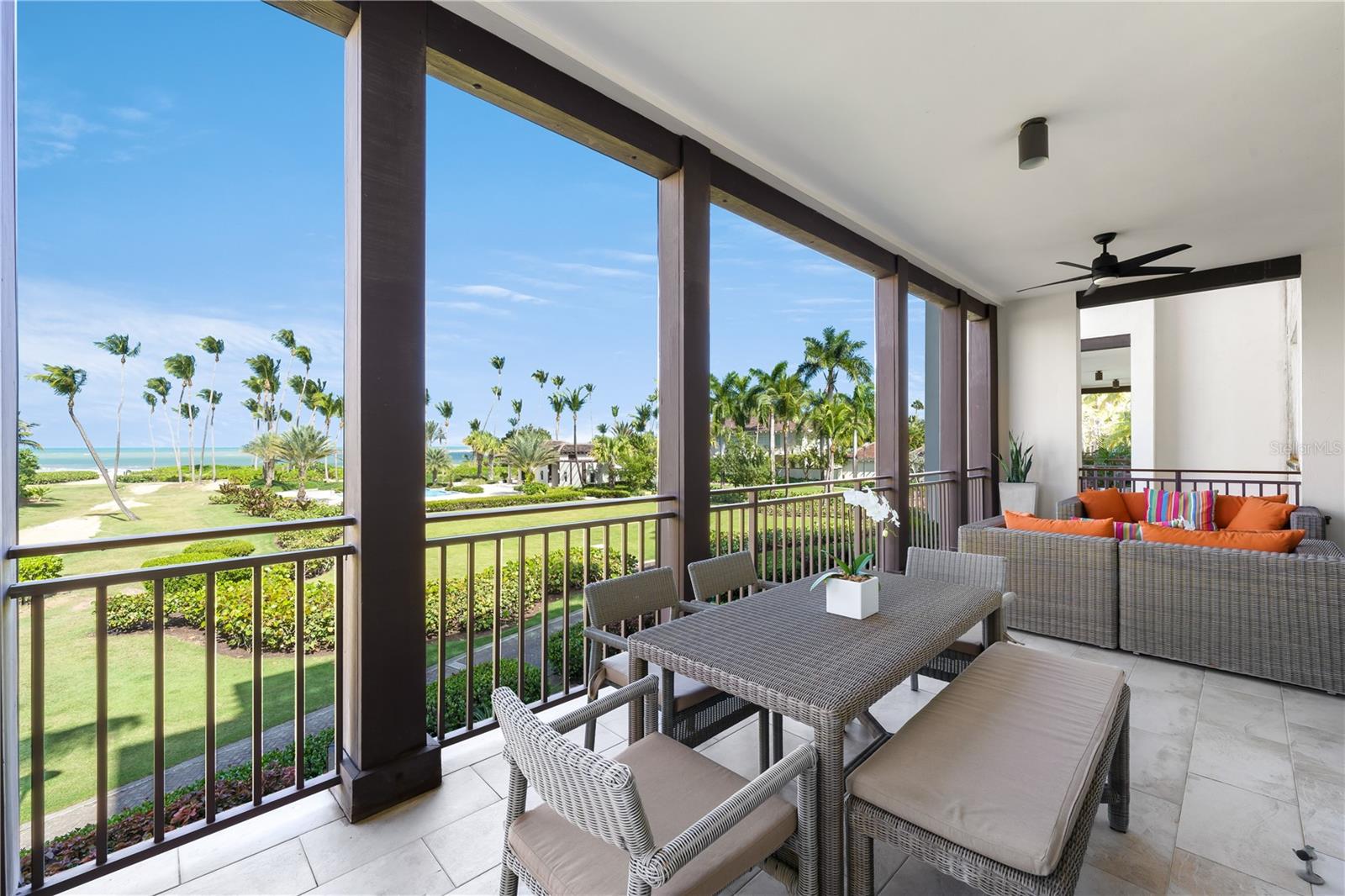 LAS VENTANAS II CONDOMINIUM - Residential