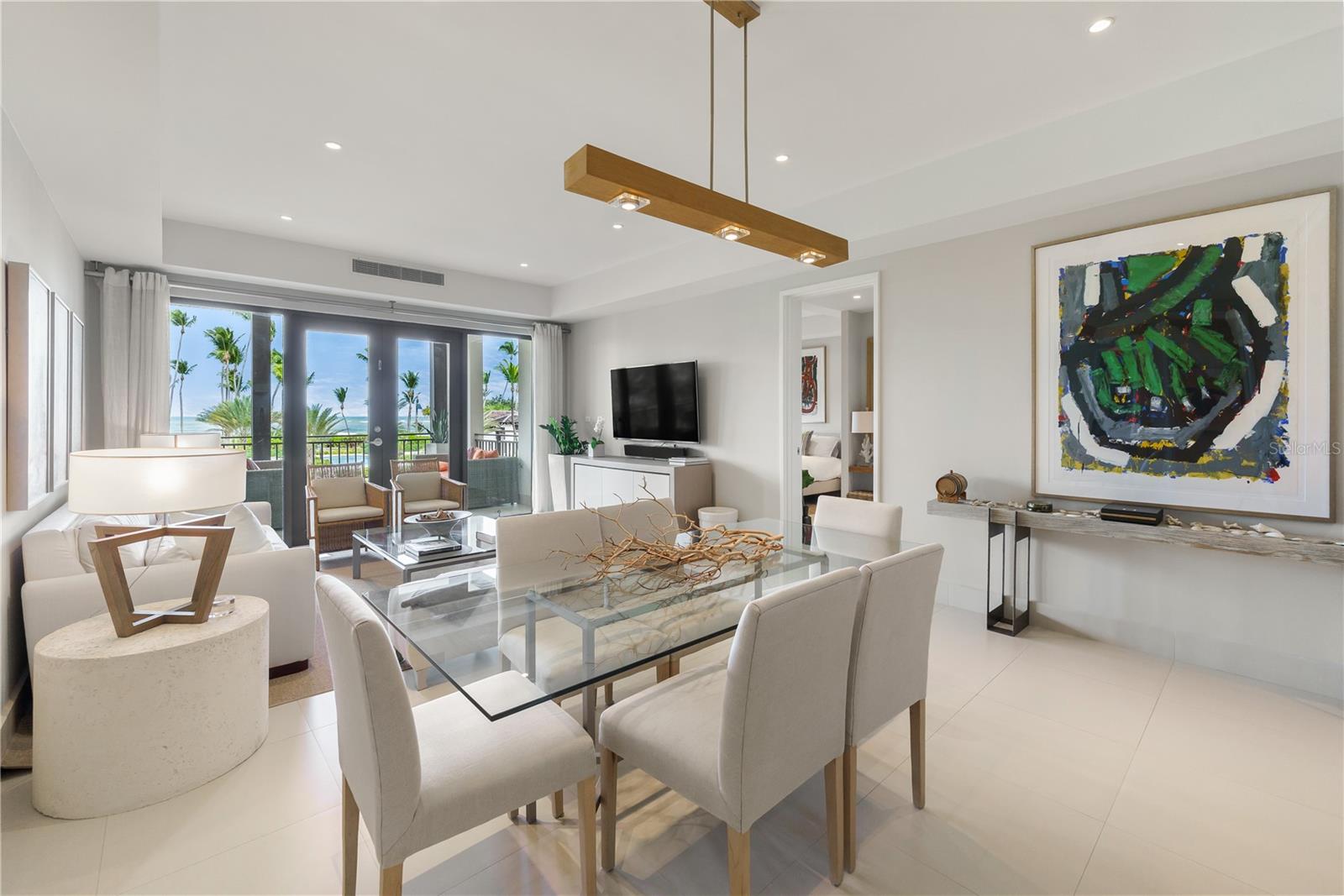 LAS VENTANAS II CONDOMINIUM - Residential