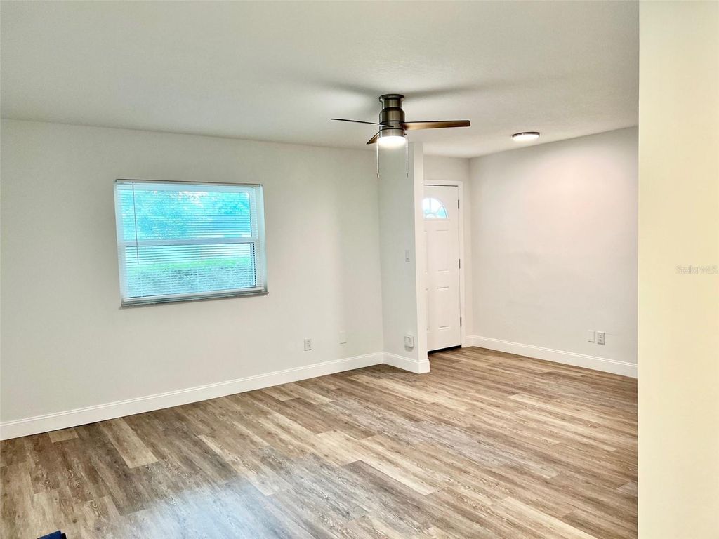 Photo of 11 Okalpi Lane, Orlando, FL 32825 (MLS # O6387804)