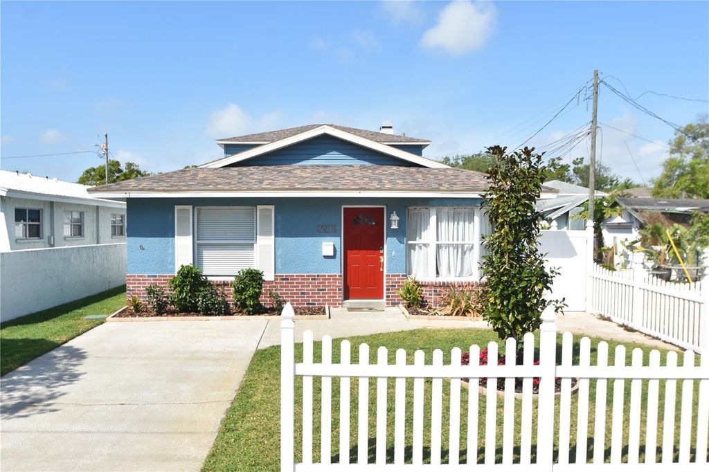 Photo of 2918 10th Street N, St Petersburg, FL 33704 (MLS # TB8439997)