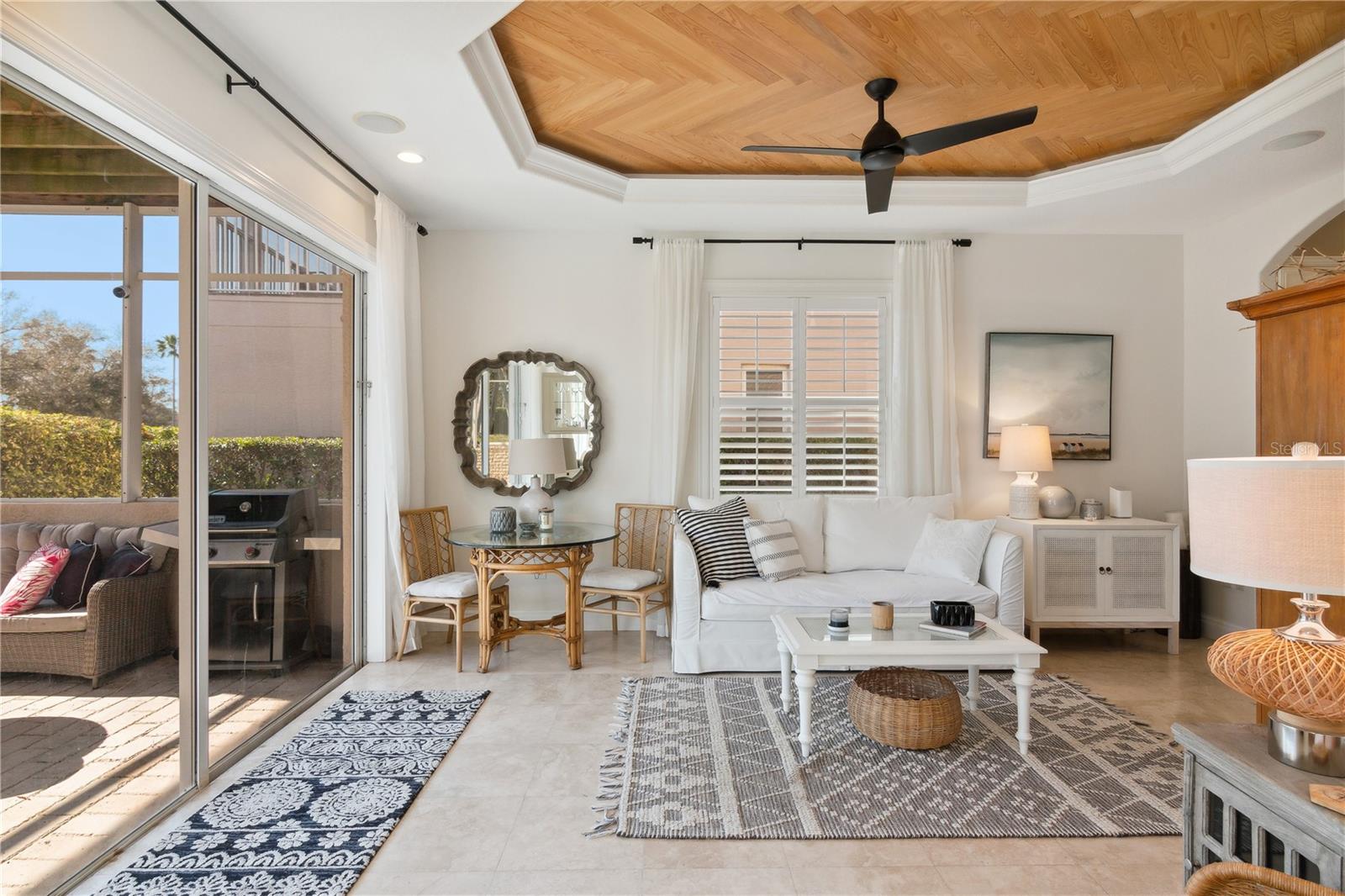 PRESTANCIA - Residential