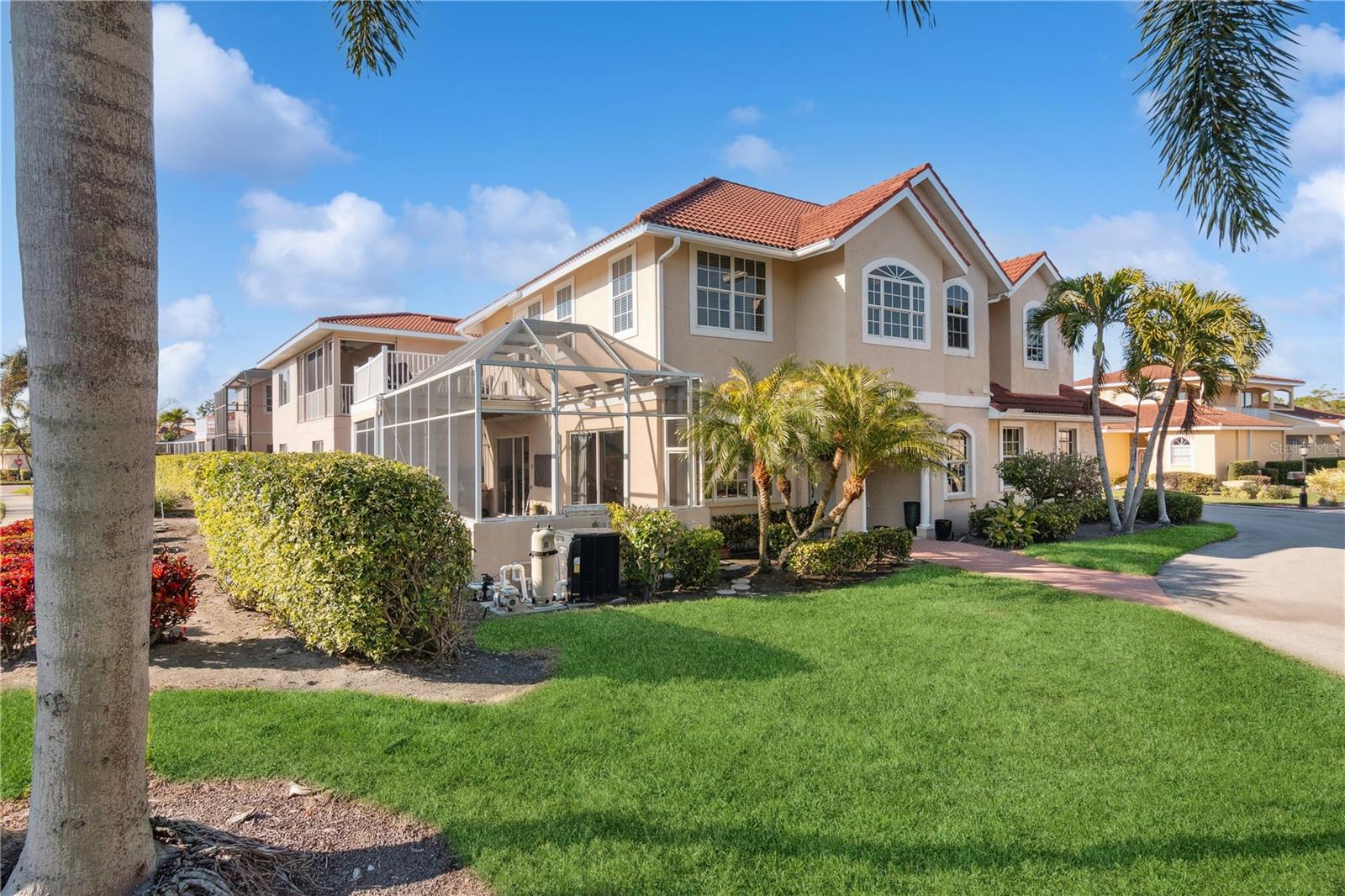 PRESTANCIA - Residential