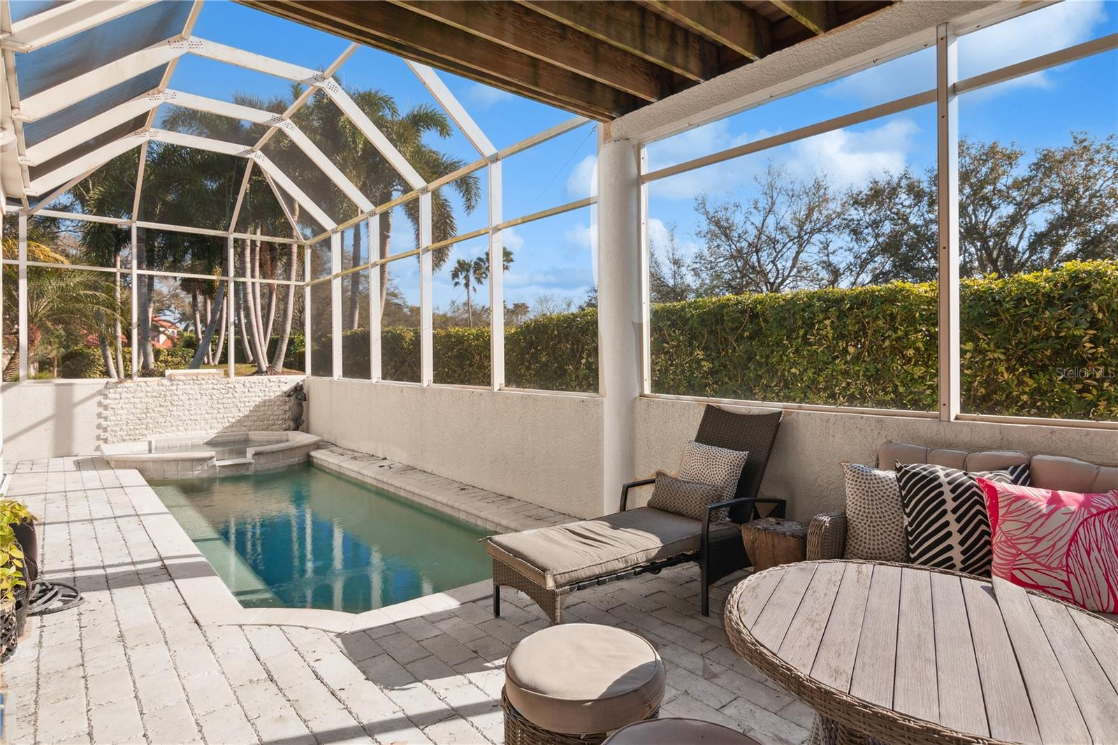 PRESTANCIA - Residential