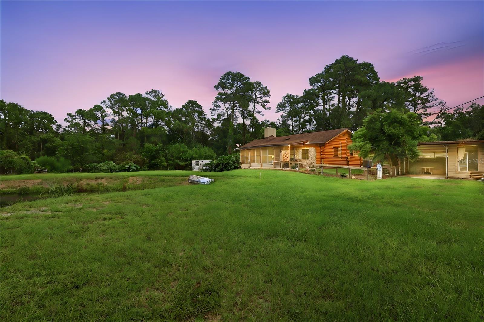 255 PINE OAK LANE