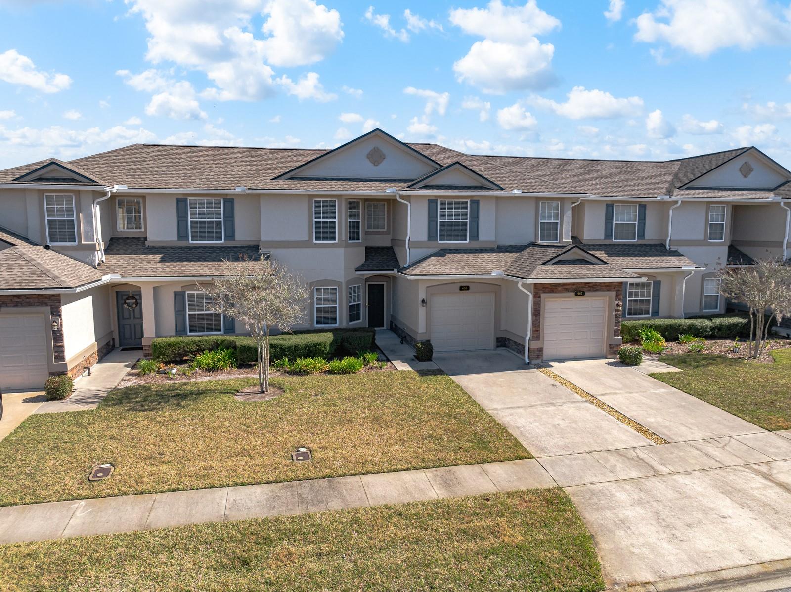 VILLAS/HERITAGE PARK - Residential