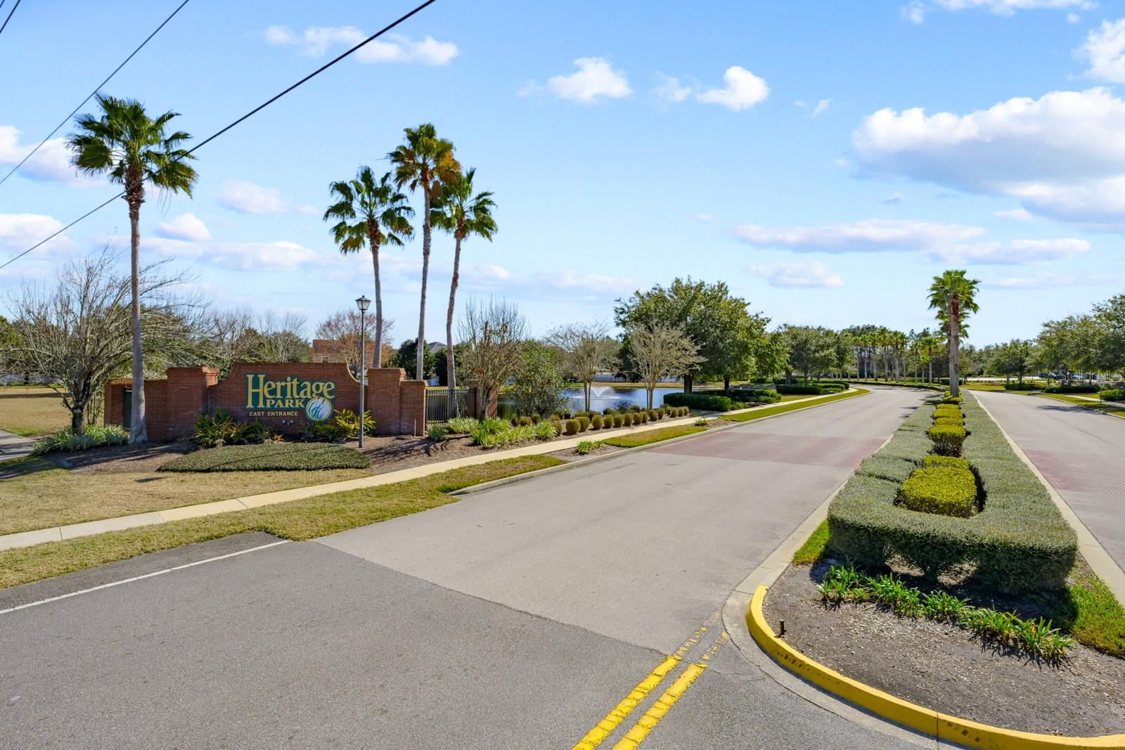 VILLAS/HERITAGE PARK - Residential