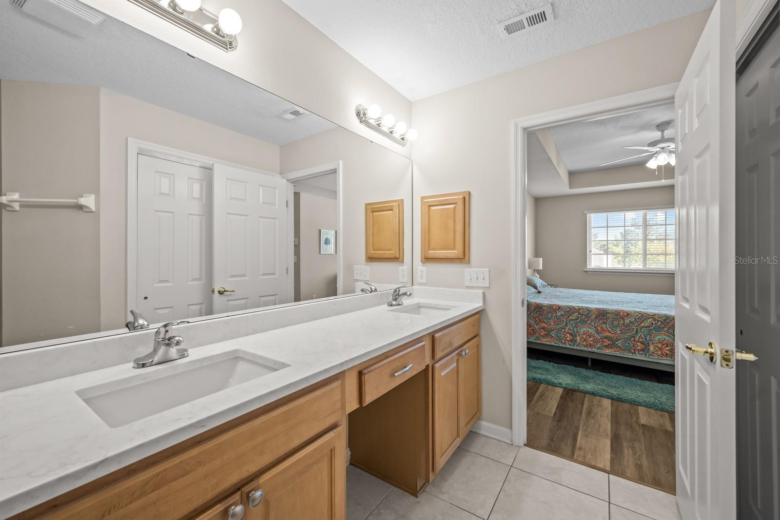 VILLAS/HERITAGE PARK - Residential