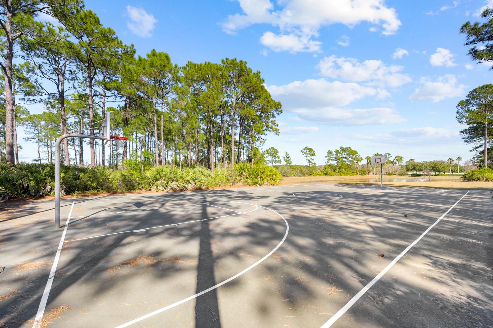 VILLAS/HERITAGE PARK - Residential