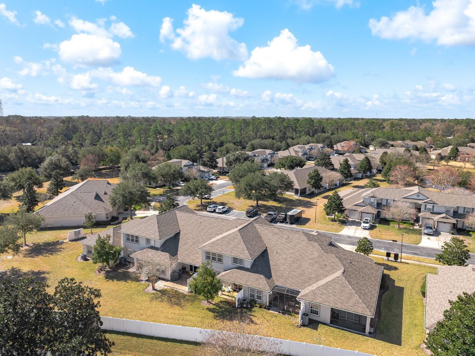 VILLAS/HERITAGE PARK - Residential