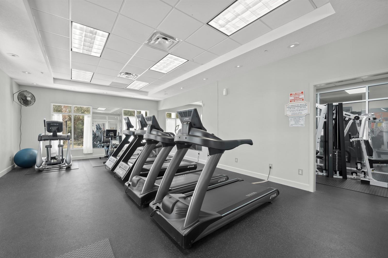 VILLAS/HERITAGE PARK - Residential