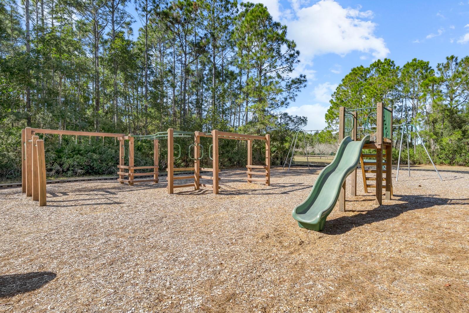 VILLAS/HERITAGE PARK - Residential