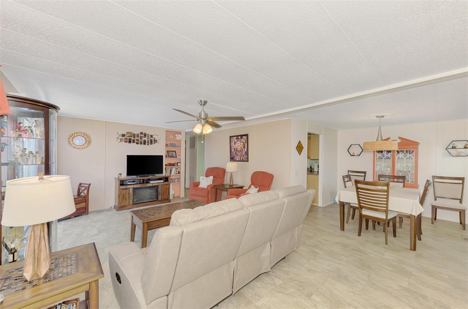 SANDALWOOD PARK - Residential