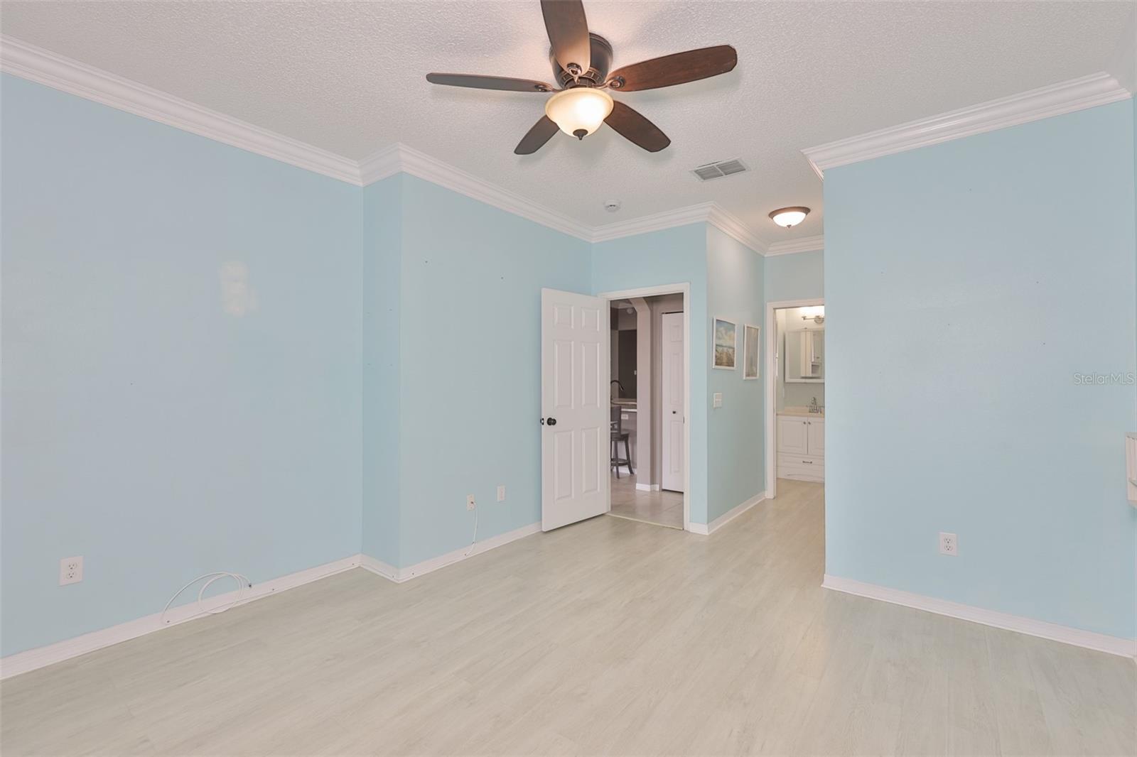 RADISON II CONDO - Residential