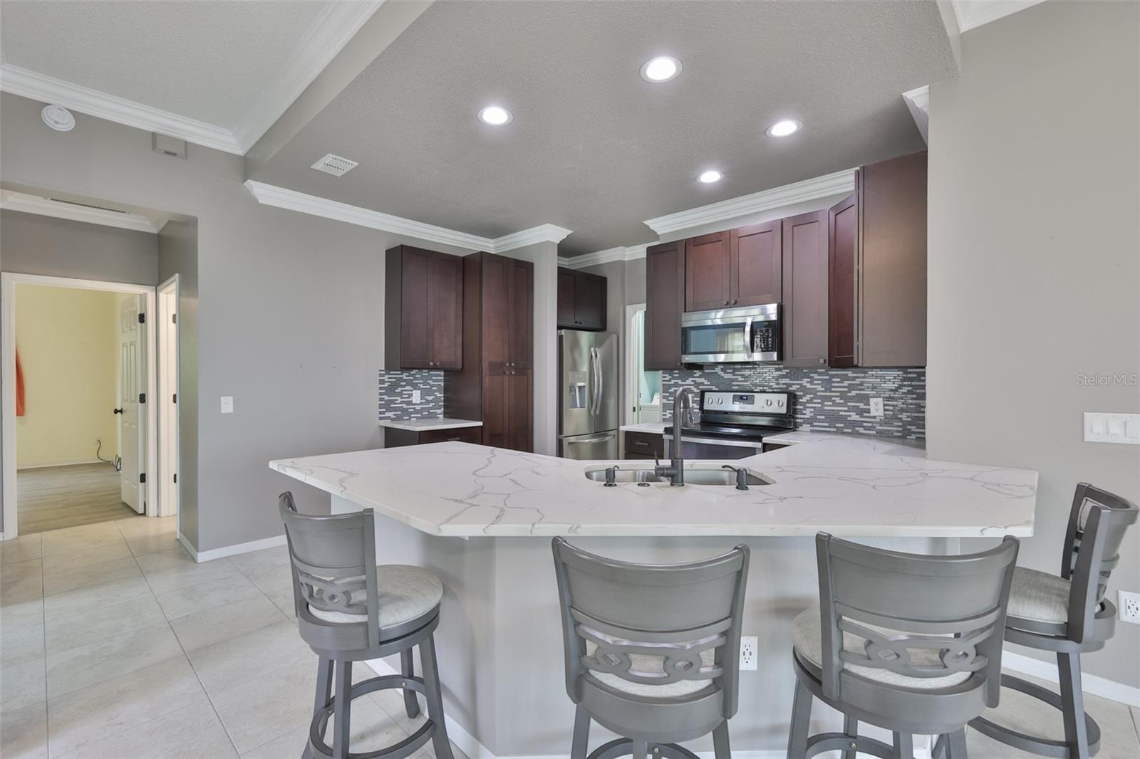 RADISON II CONDO - Residential