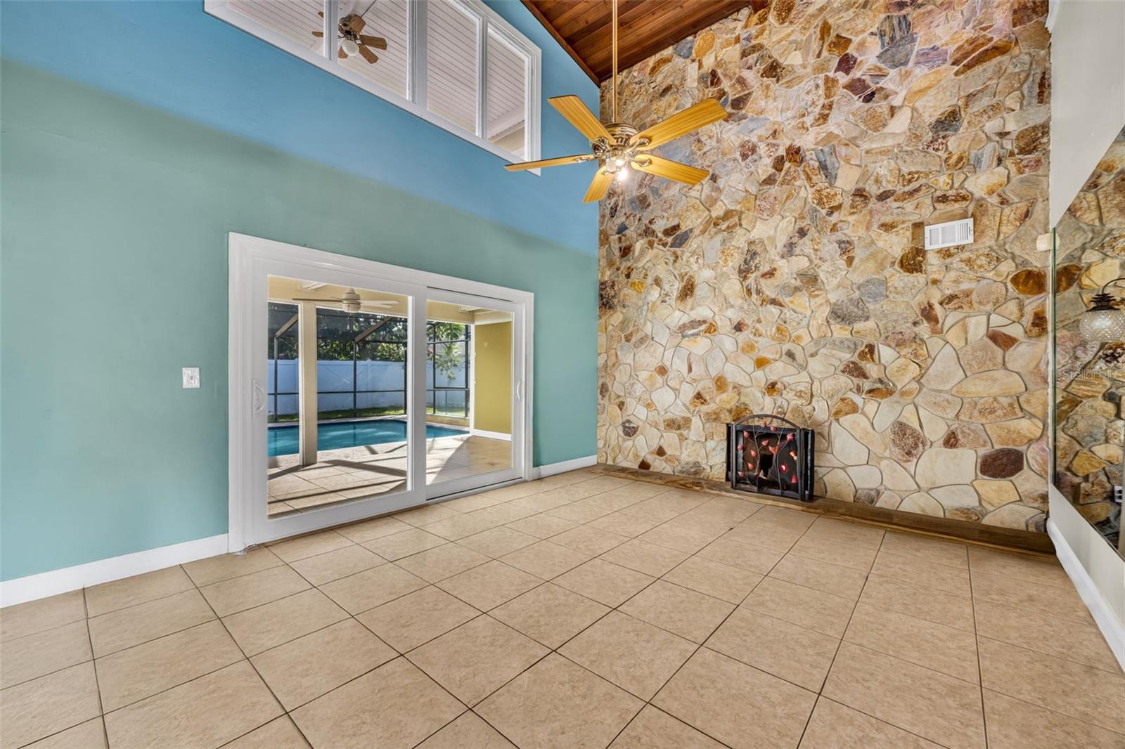 2205 WINSLOW CIRCLE