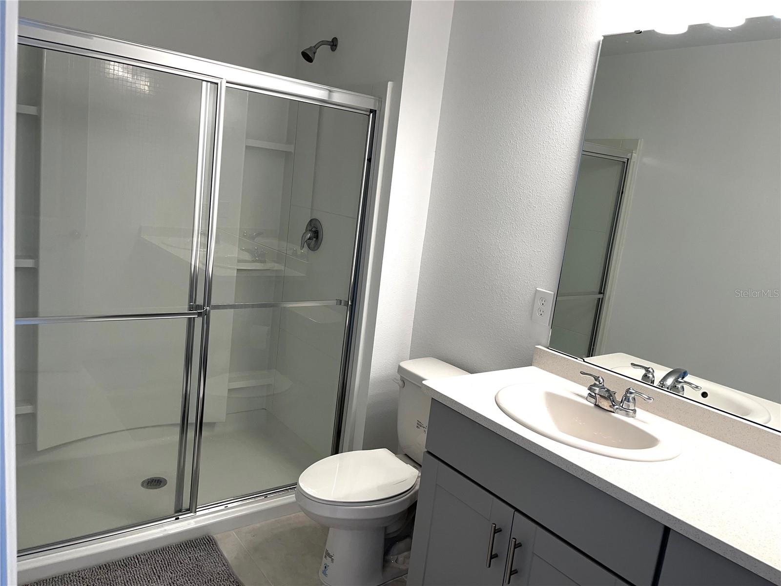 BELLALAGO POD G TOWNHOMES PB 33 PGS 12-16 LOT 54 - Residential Lease