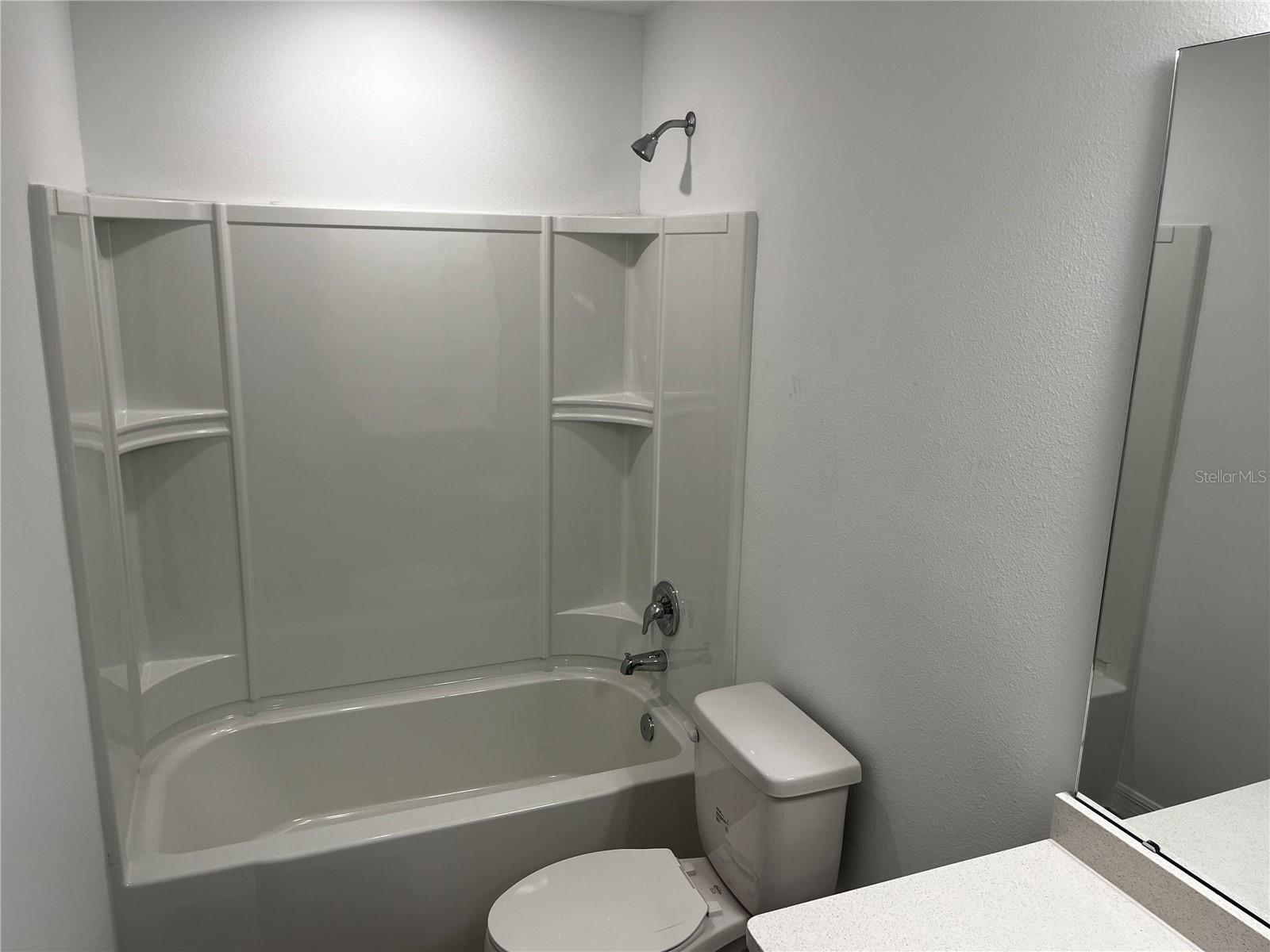 BELLALAGO POD G TOWNHOMES PB 33 PGS 12-16 LOT 54 - Residential Lease