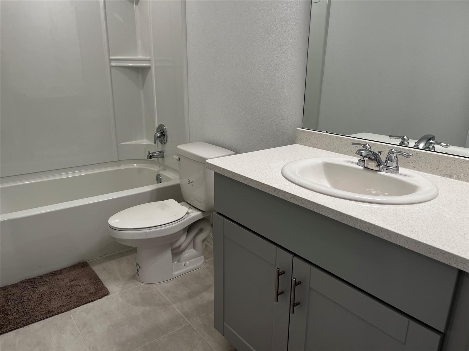 BELLALAGO POD G TOWNHOMES PB 33 PGS 12-16 LOT 54 - Residential Lease