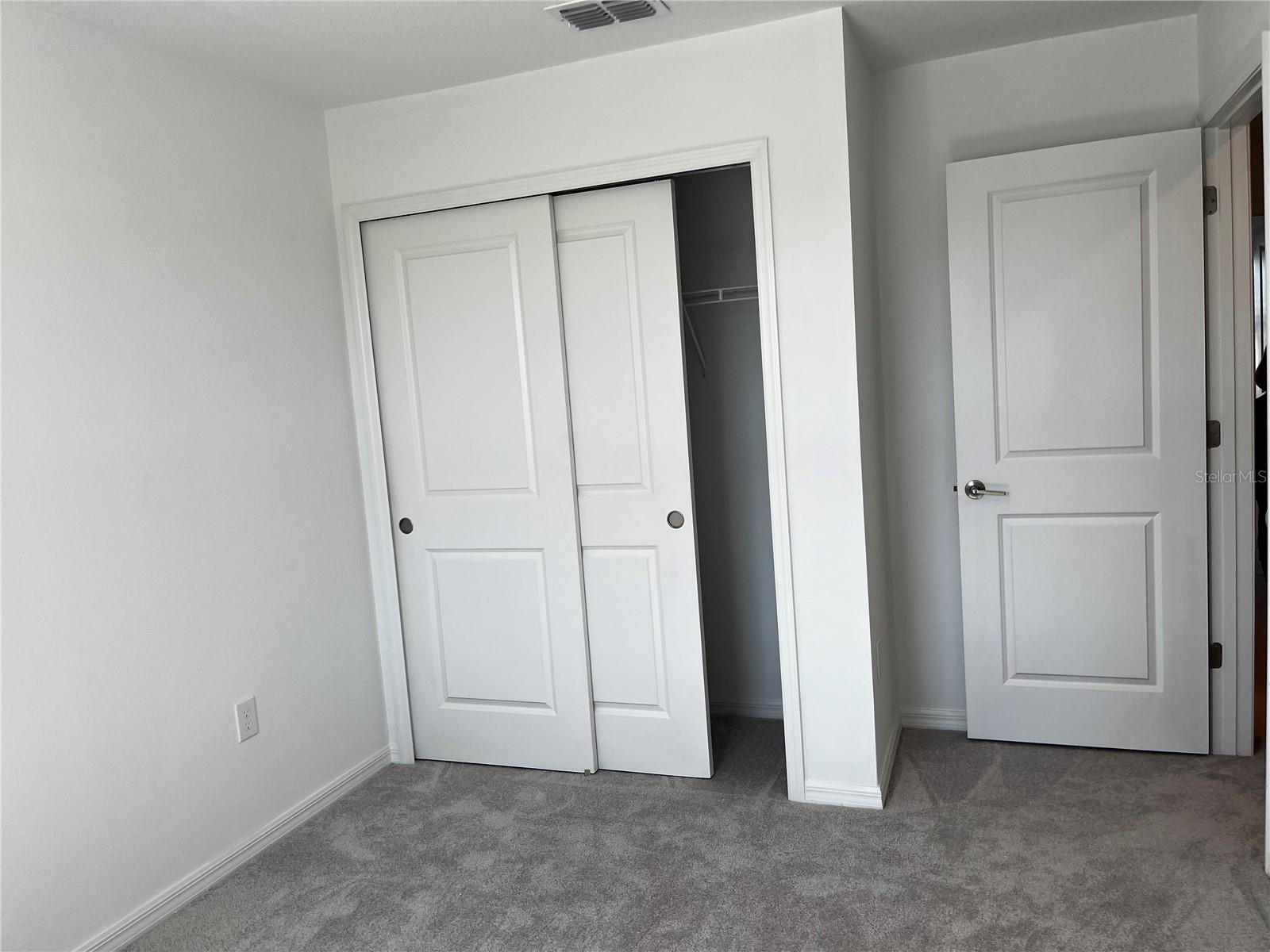 BELLALAGO POD G TOWNHOMES PB 33 PGS 12-16 LOT 54 - Residential Lease