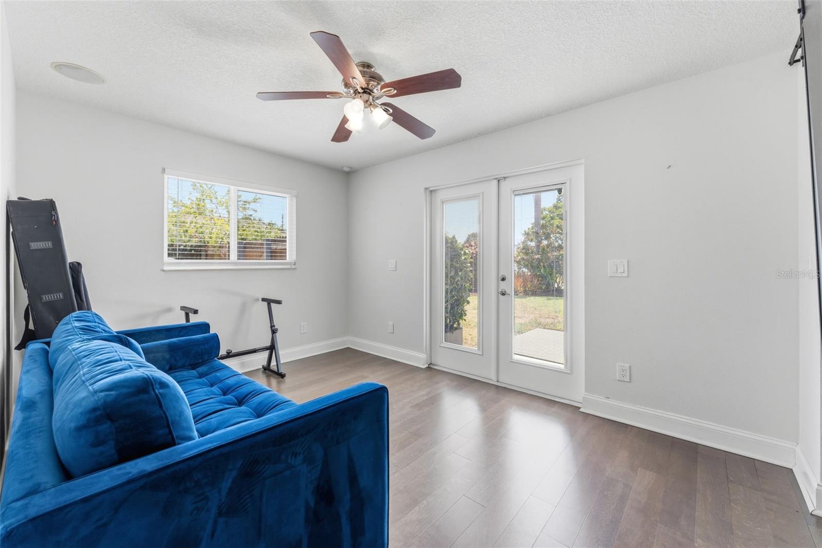 BROADWATER - Residential