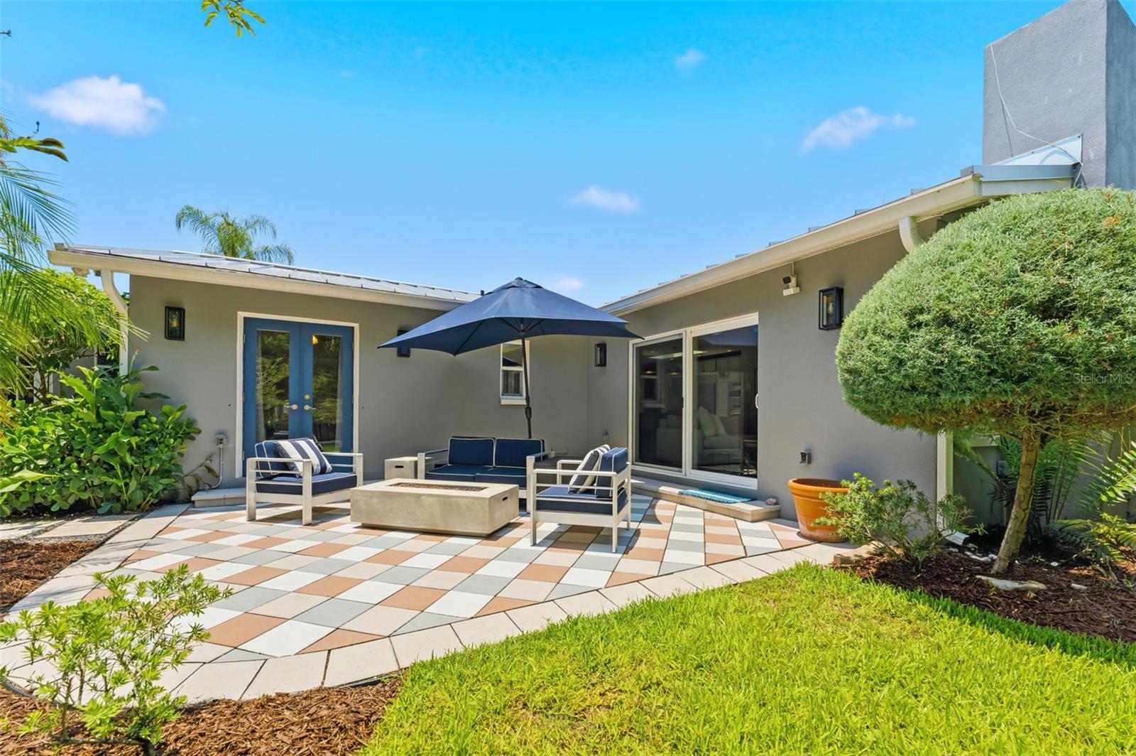 BROADWATER - Residential