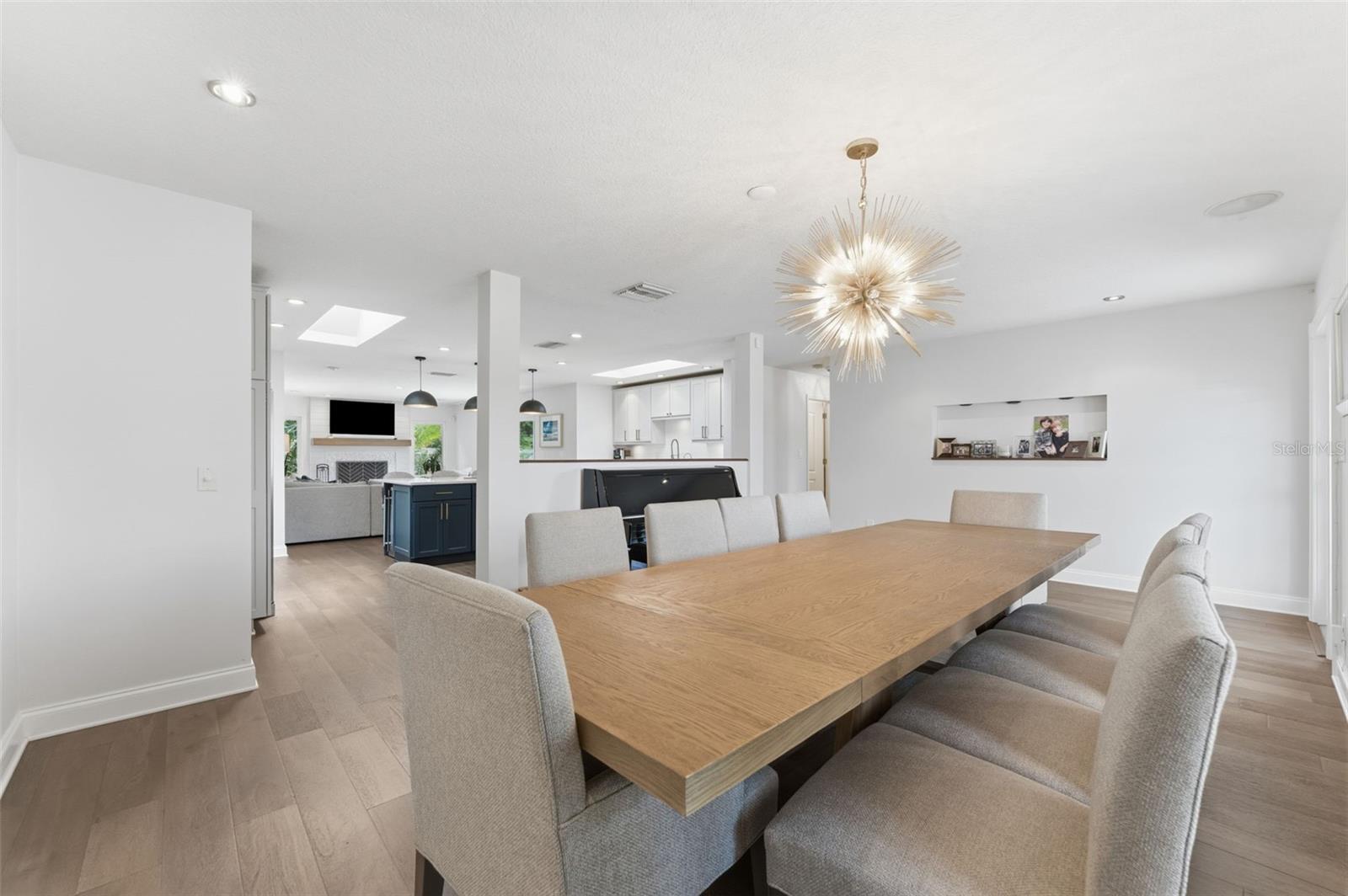 BROADWATER - Residential