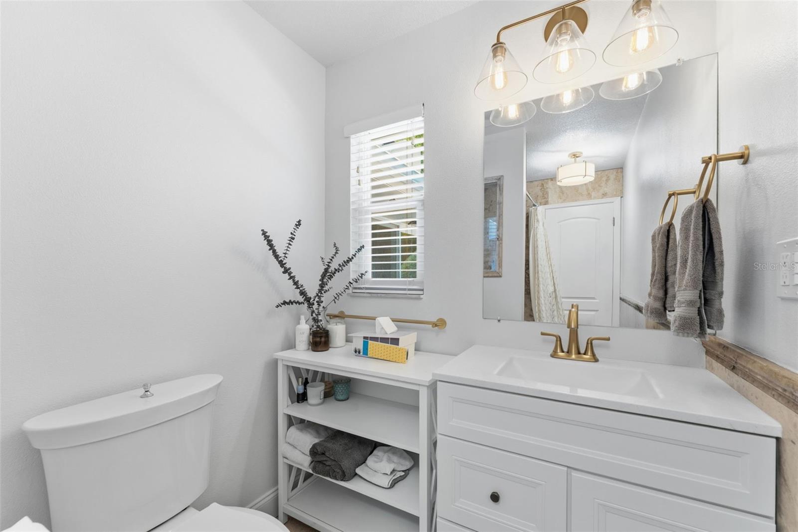 BROADWATER - Residential