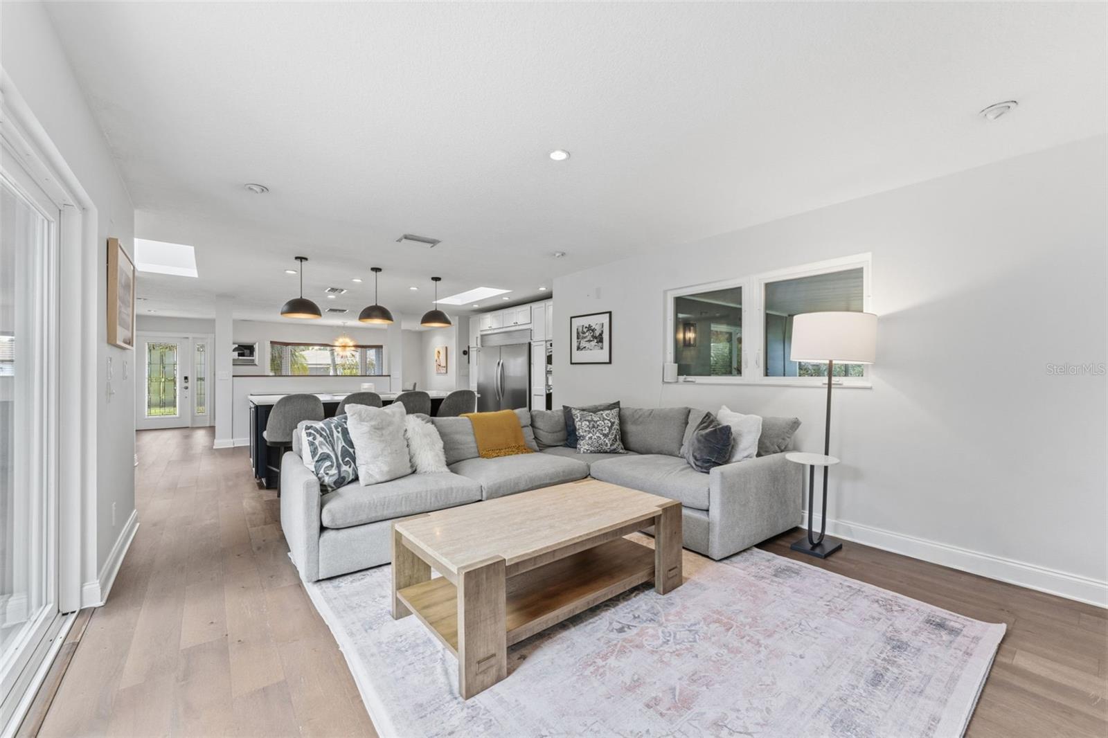 BROADWATER - Residential
