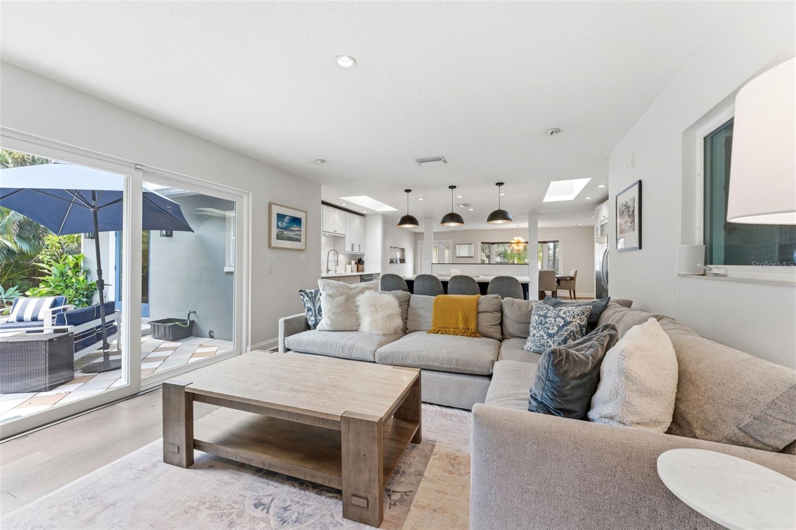 BROADWATER - Residential