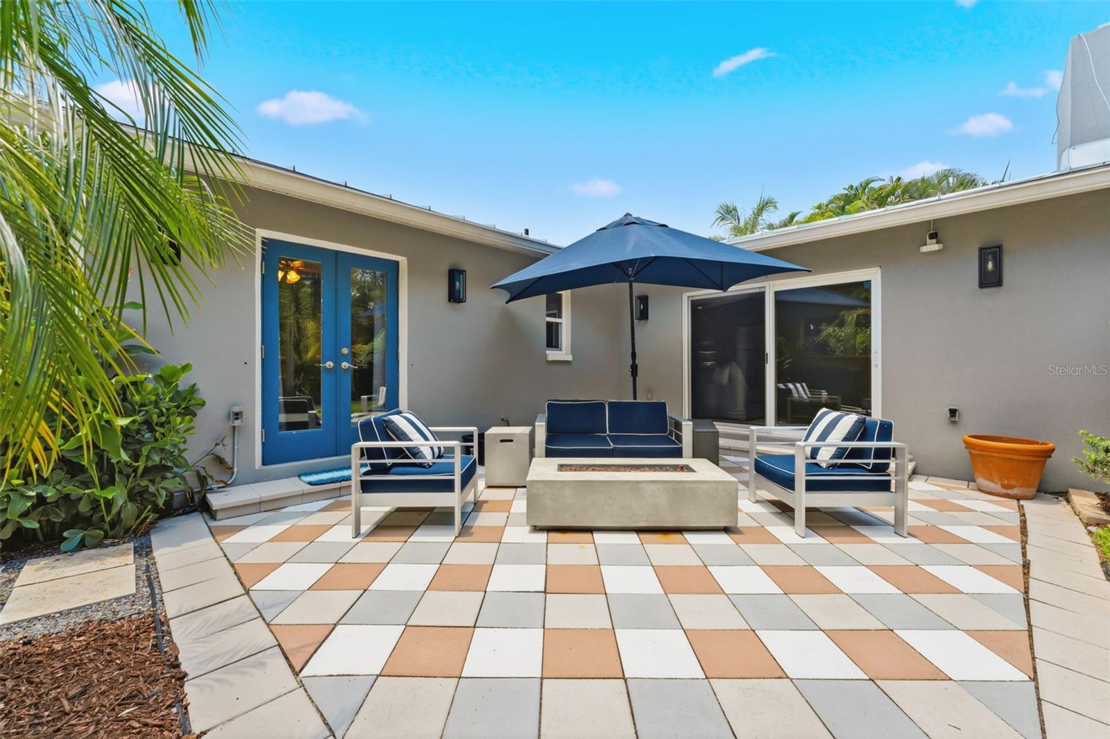 BROADWATER - Residential