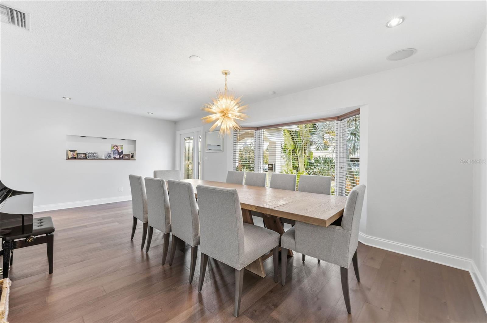 BROADWATER - Residential