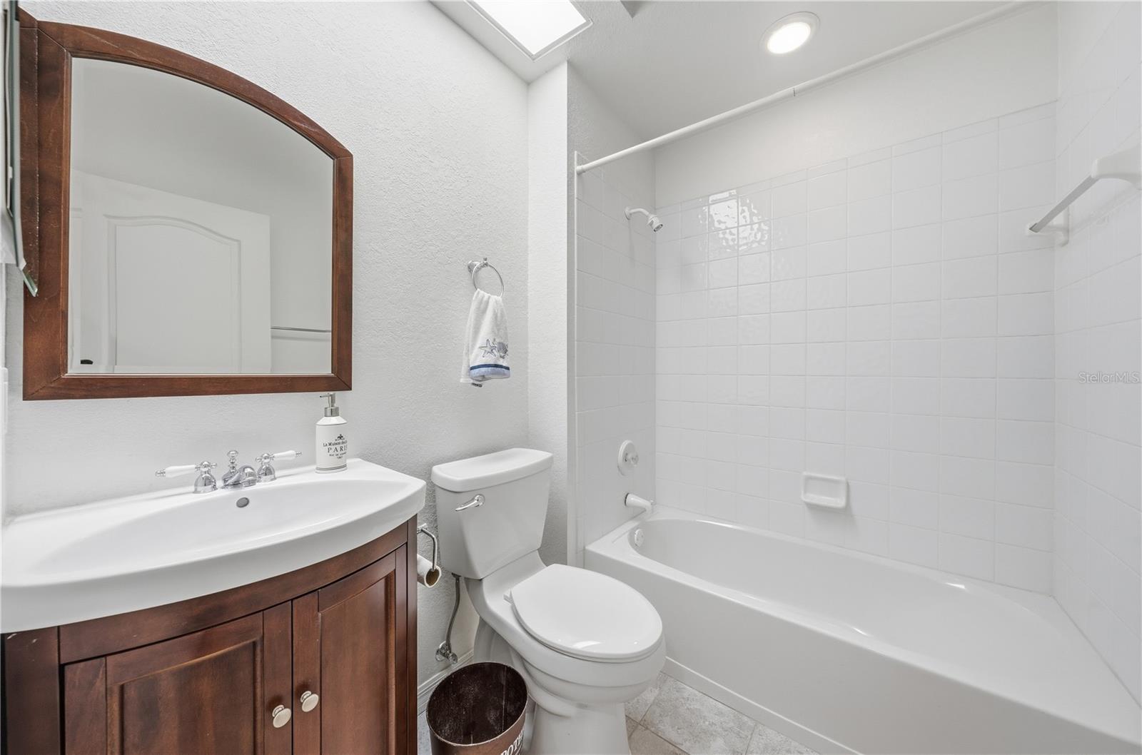 HERON COVE CONDOMINIUM PHASE II - Residential