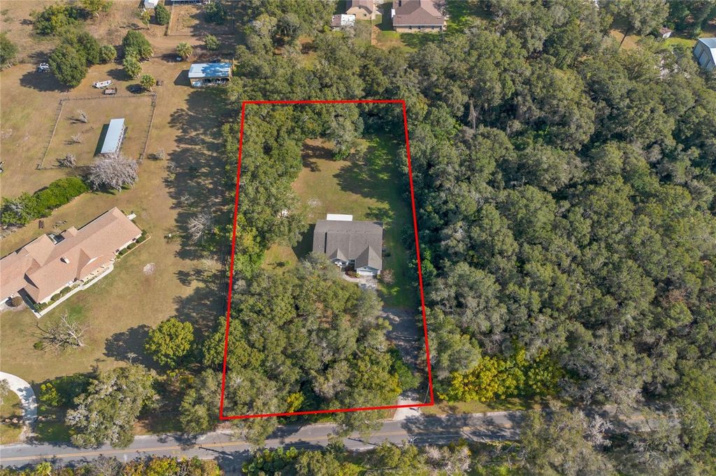 Photo of 1219 N Ridgewood Avenue, Deland, FL 32720 (MLS # V4946525)