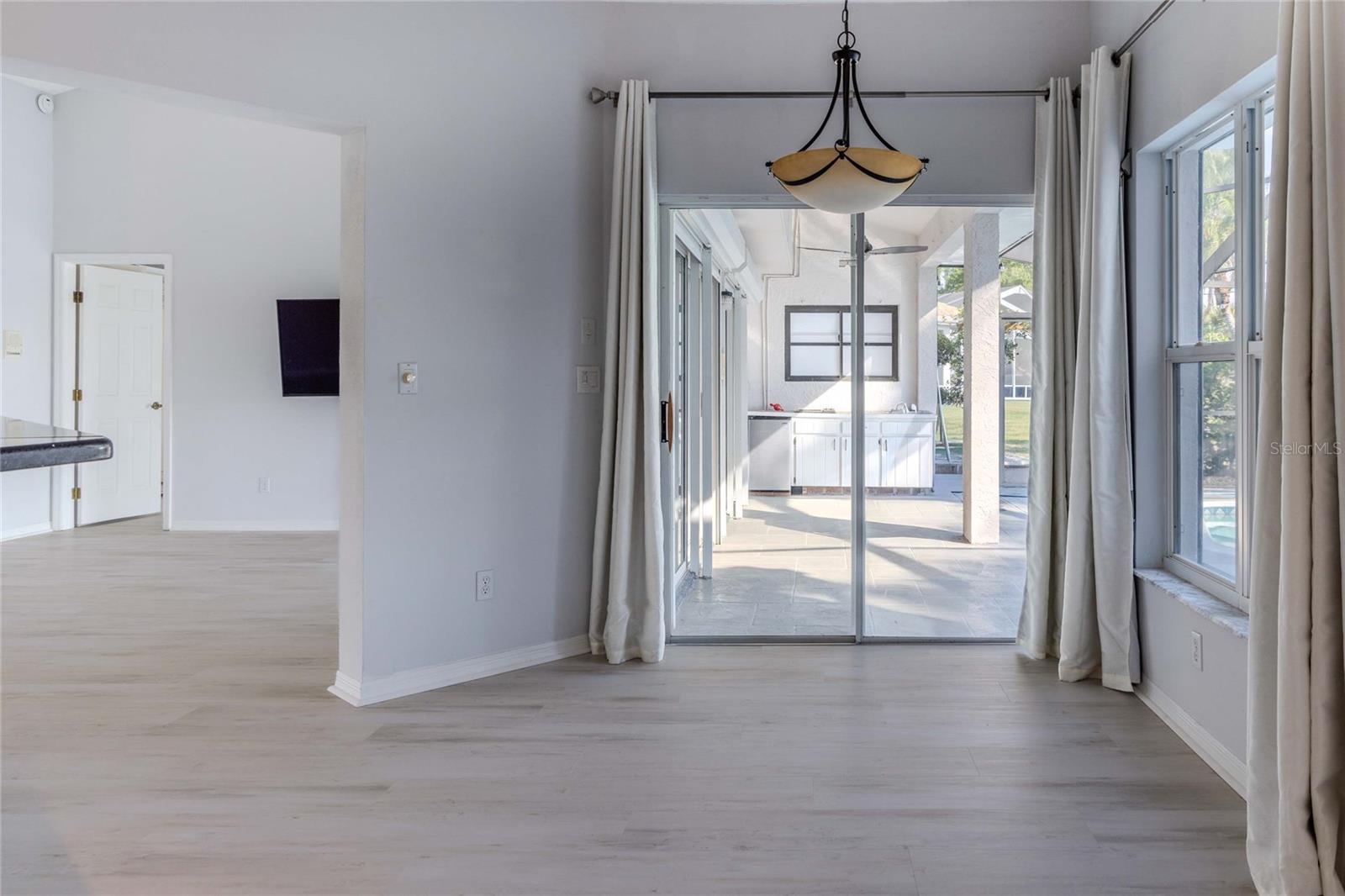 SUN CITY CENTER - Residential