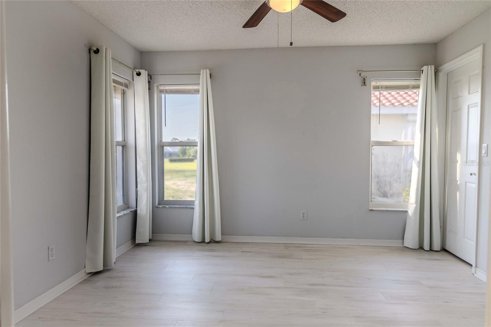 SUN CITY CENTER - Residential