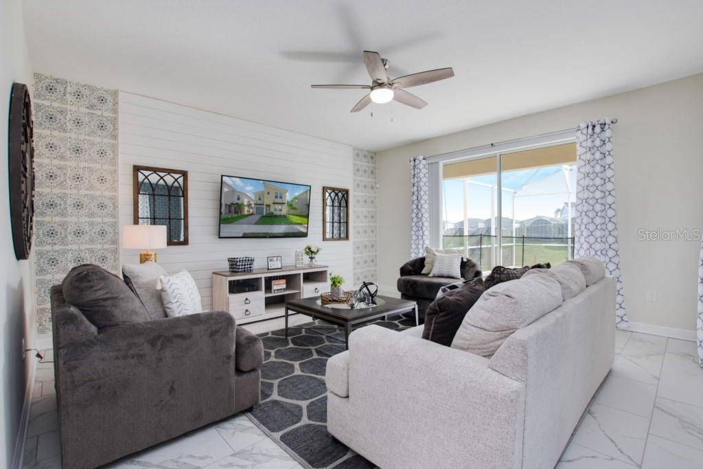 8982 CABOT CLIFFS DRIVE