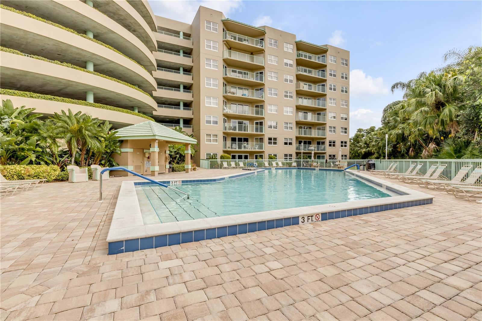 OCEANS CLOVERLEAF NORTH - Residential