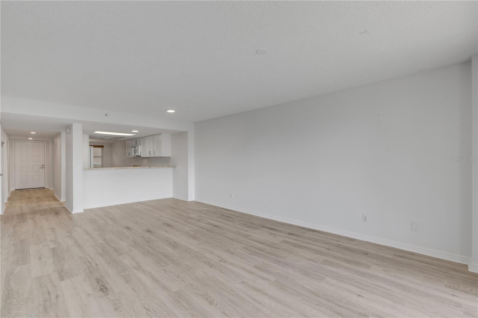 OCEANS CLOVERLEAF NORTH - Residential