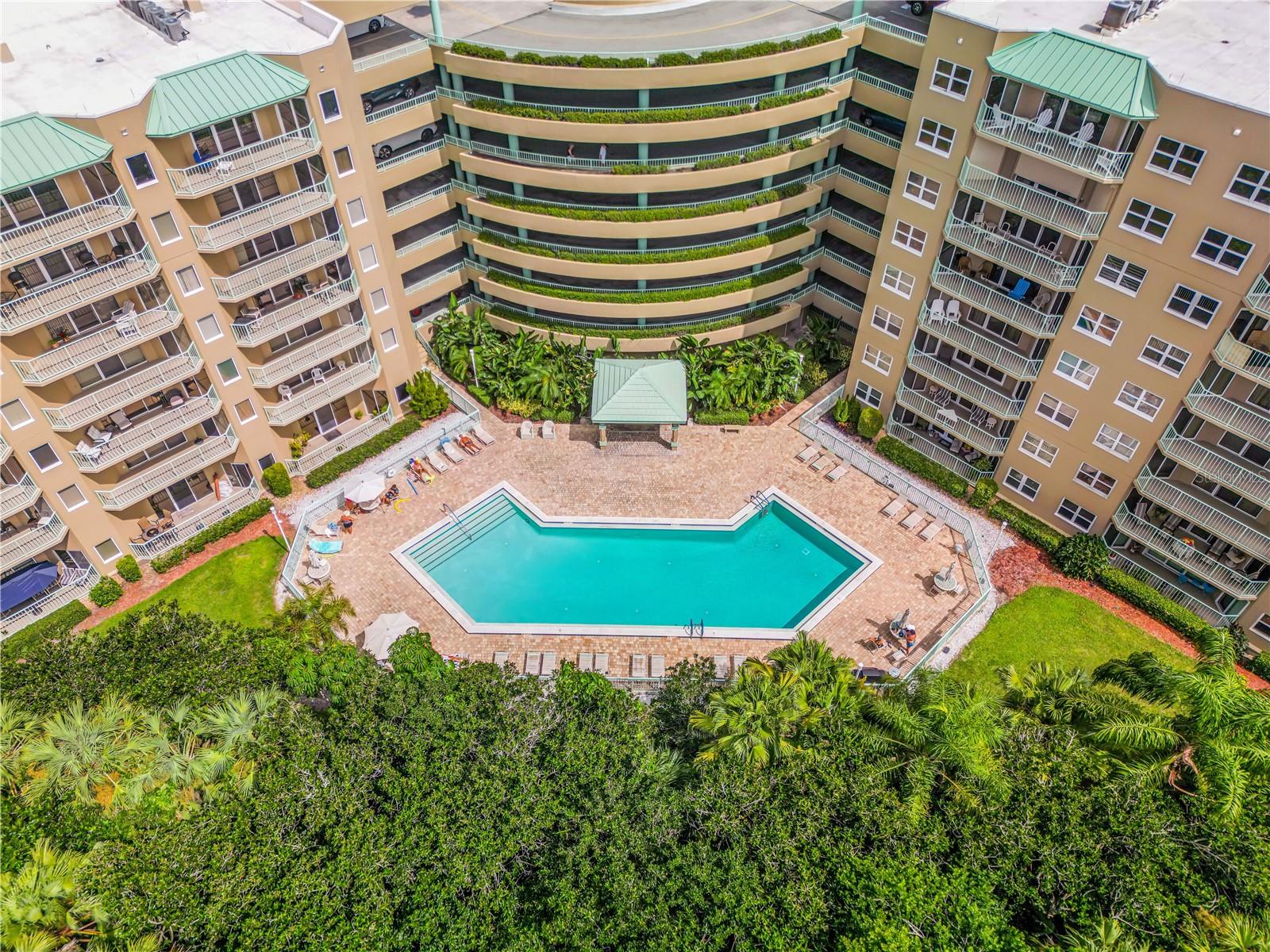 OCEANS CLOVERLEAF NORTH - Residential