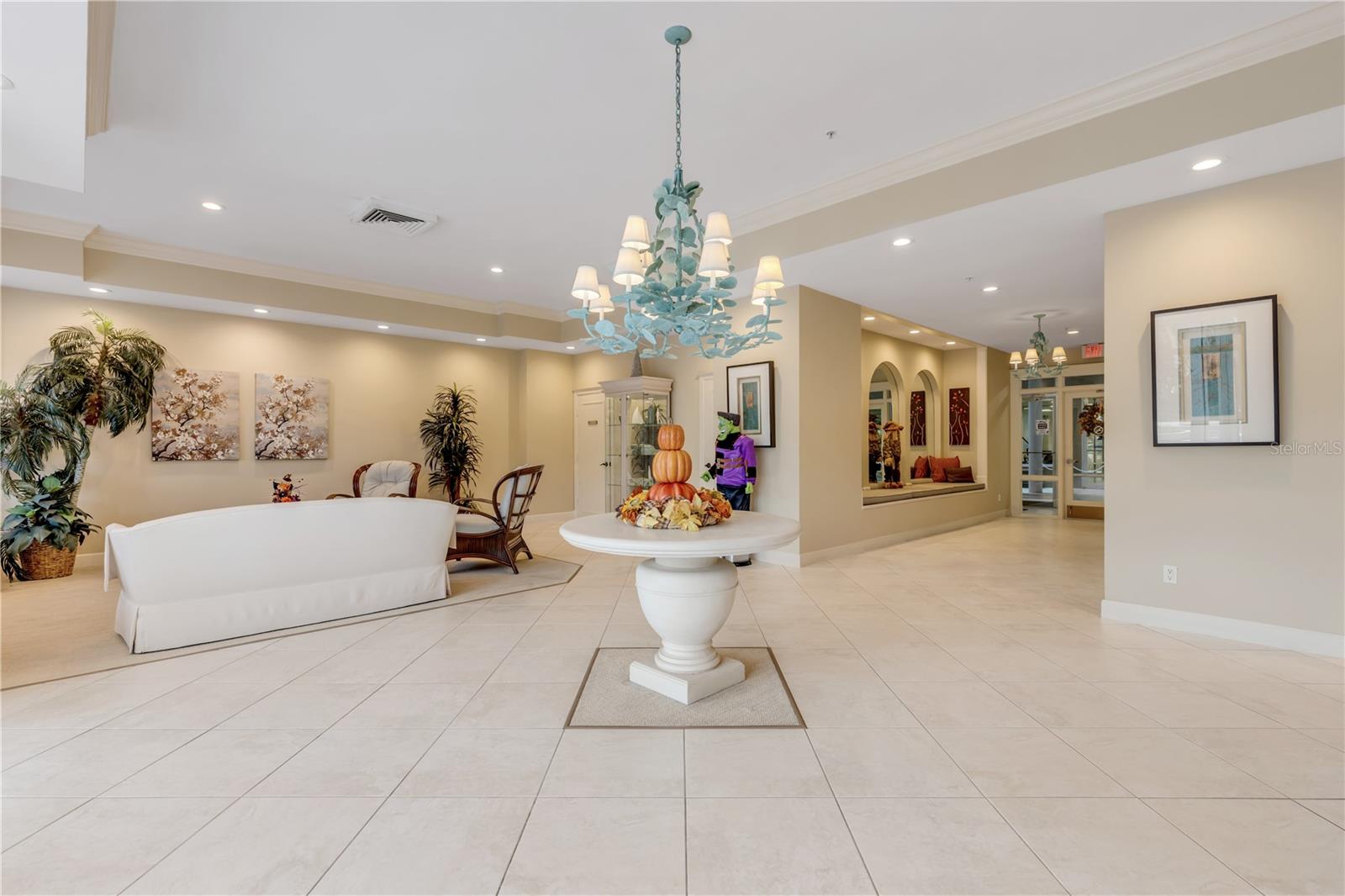 OCEANS CLOVERLEAF NORTH - Residential