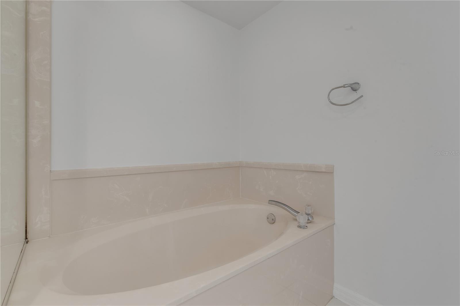 OCEANS CLOVERLEAF NORTH - Residential