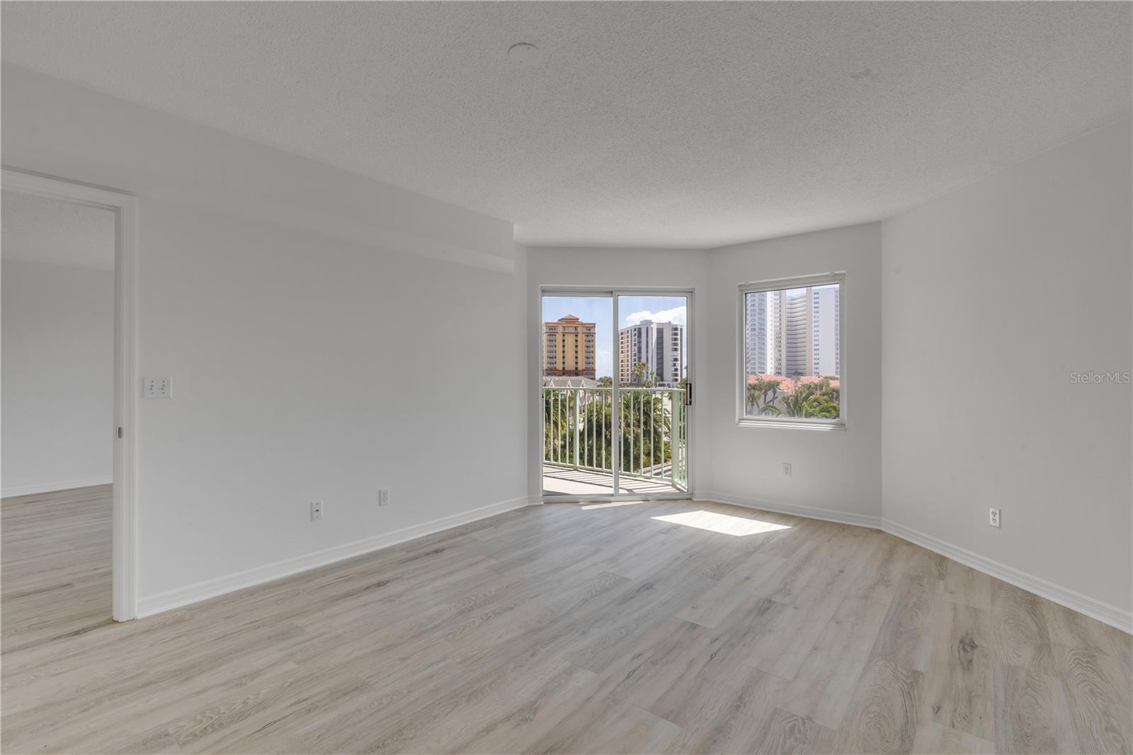 OCEANS CLOVERLEAF NORTH - Residential