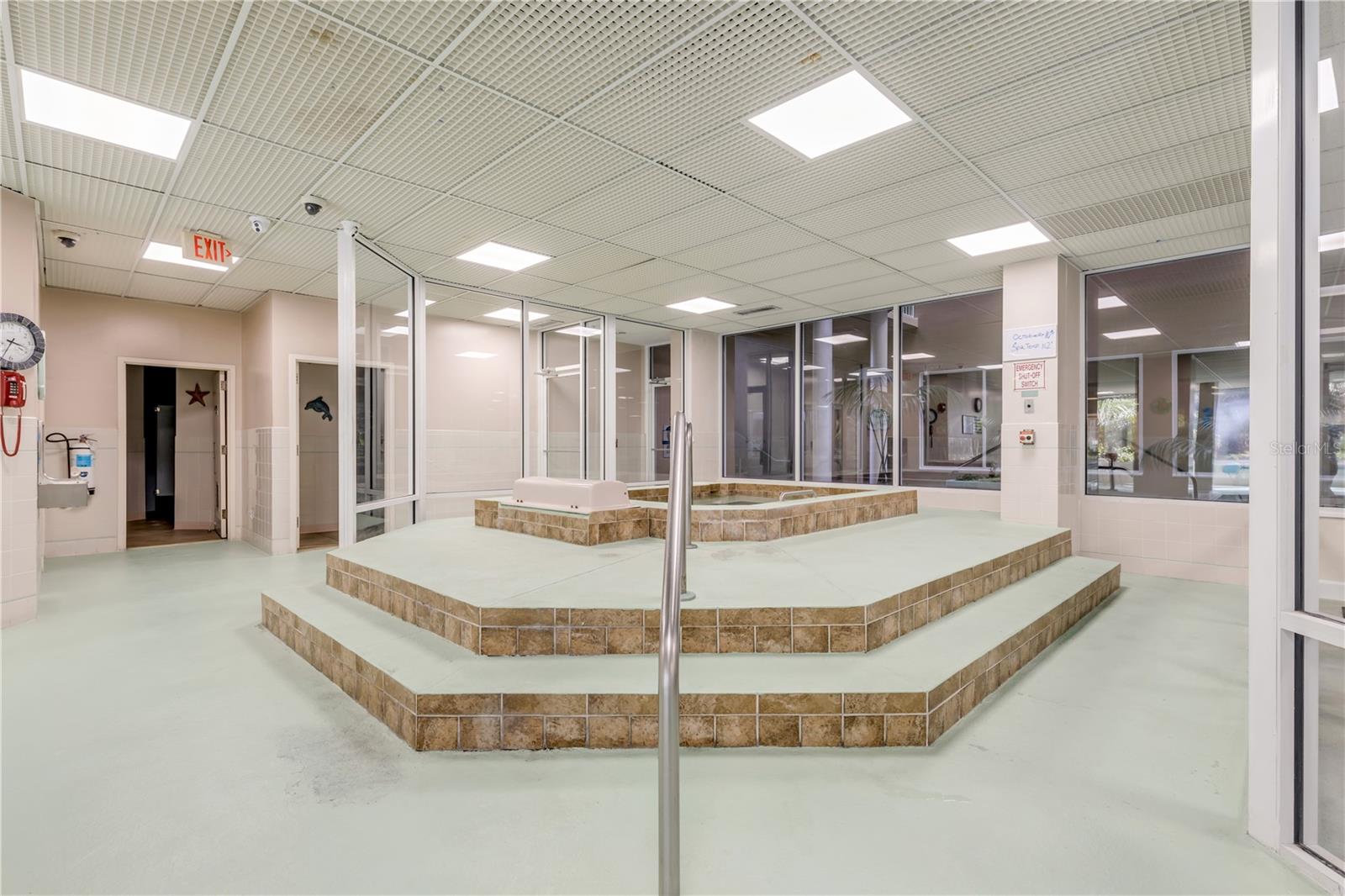 OCEANS CLOVERLEAF NORTH - Residential