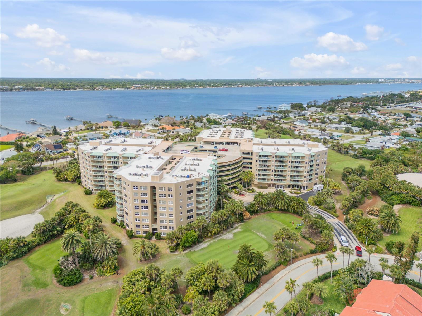 OCEANS CLOVERLEAF NORTH - Residential