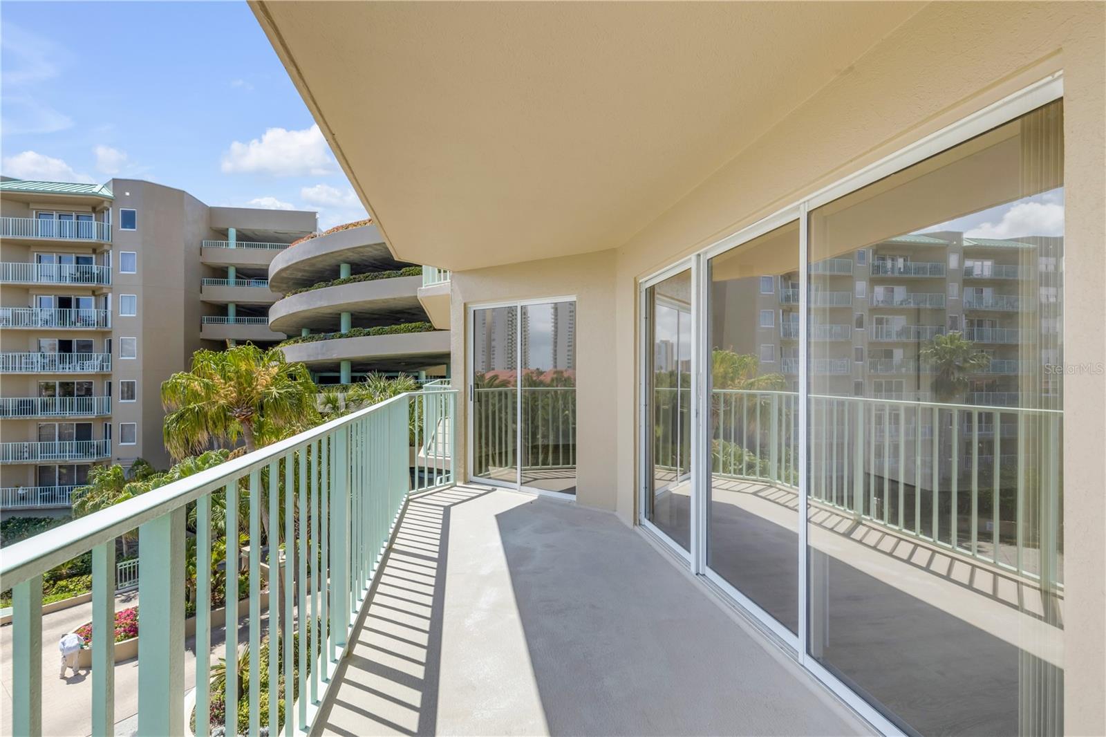 OCEANS CLOVERLEAF NORTH - Residential